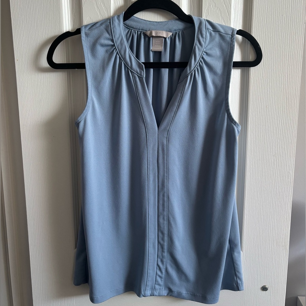 H&M Sleeveless V Neck Top | Blouse
